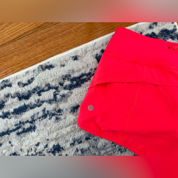 Lululemon Speed Short - Picture 2 of 7